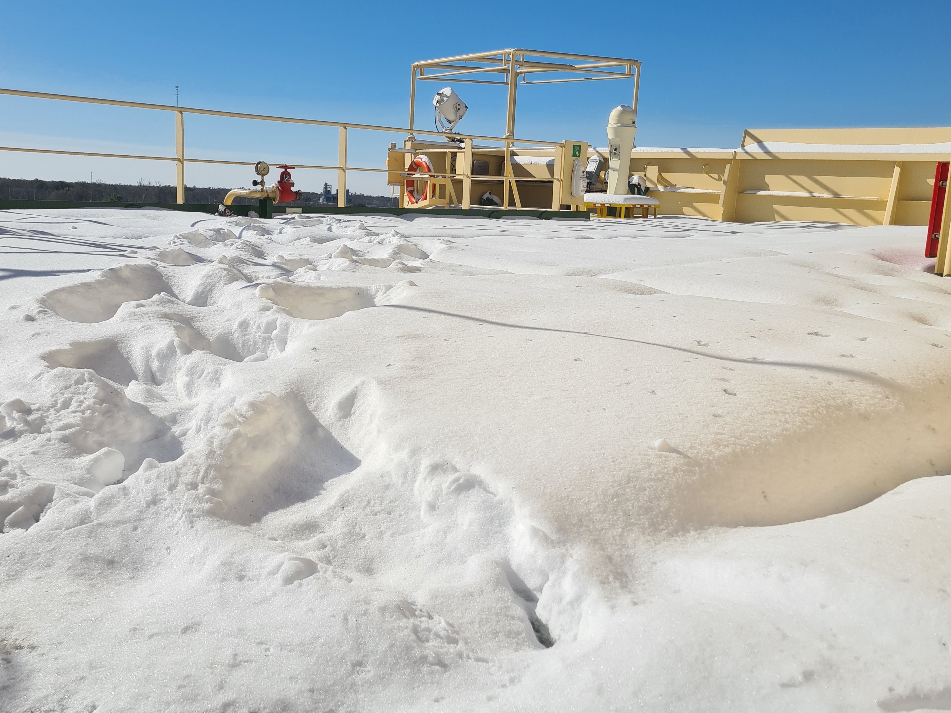 SNOW AT THE BRIDGE.jpg